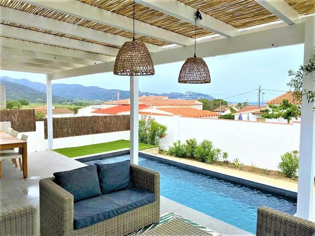 Luxury House In Roses Villa Spain
